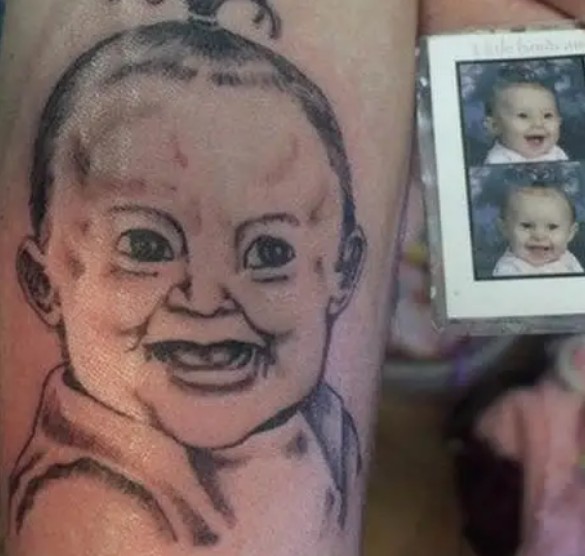 Tatueraren som aldrig har sett en bebis i verkligheten.